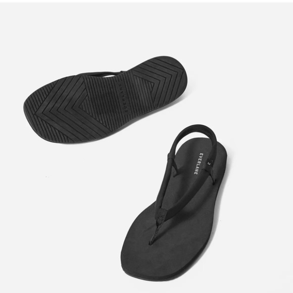 Everlane ReNew Strappy Sandal Black Size 6 Brand New - Picture 2 of 6